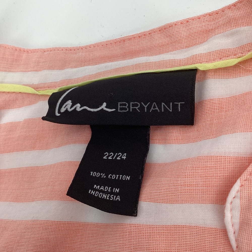 Lane Bryant Womens 22/24 Coral Pink Striped Cotton Button Down Shirt V-Neck Top - Picture 4 of 8